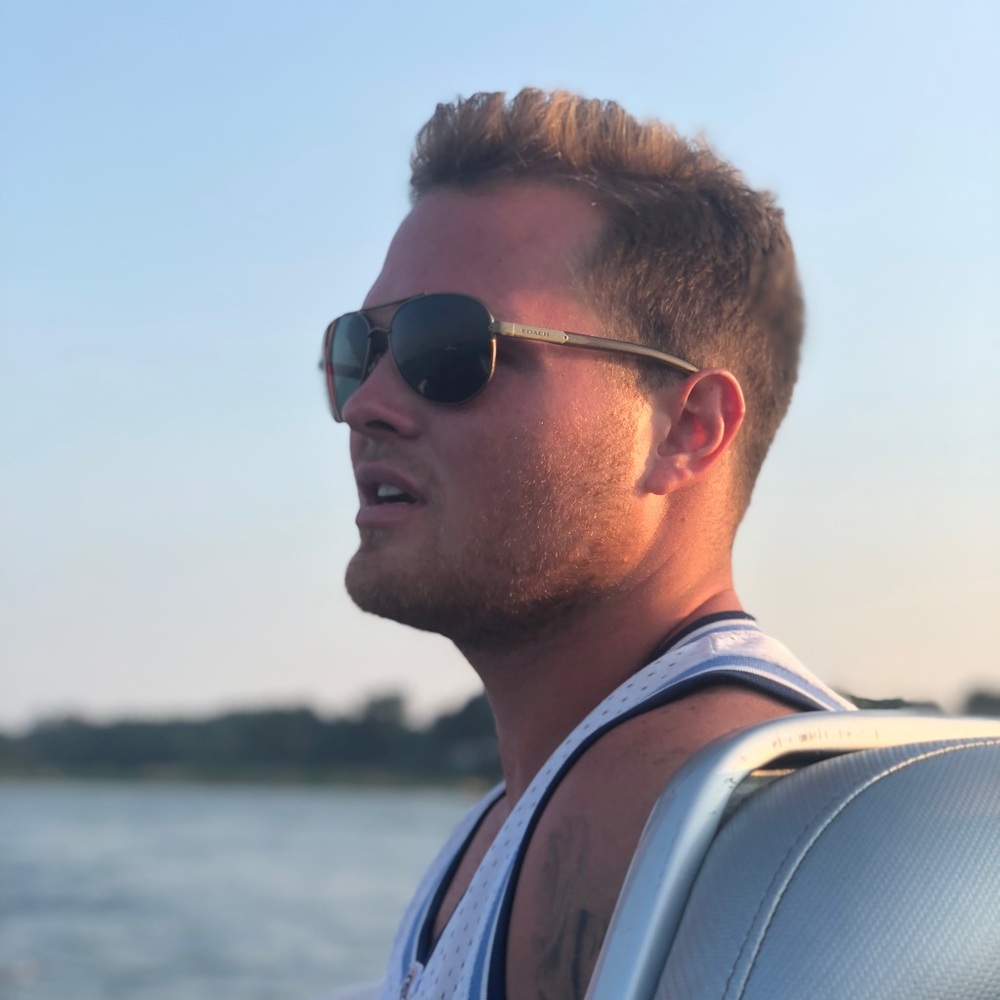 Meet your Posher, Alec